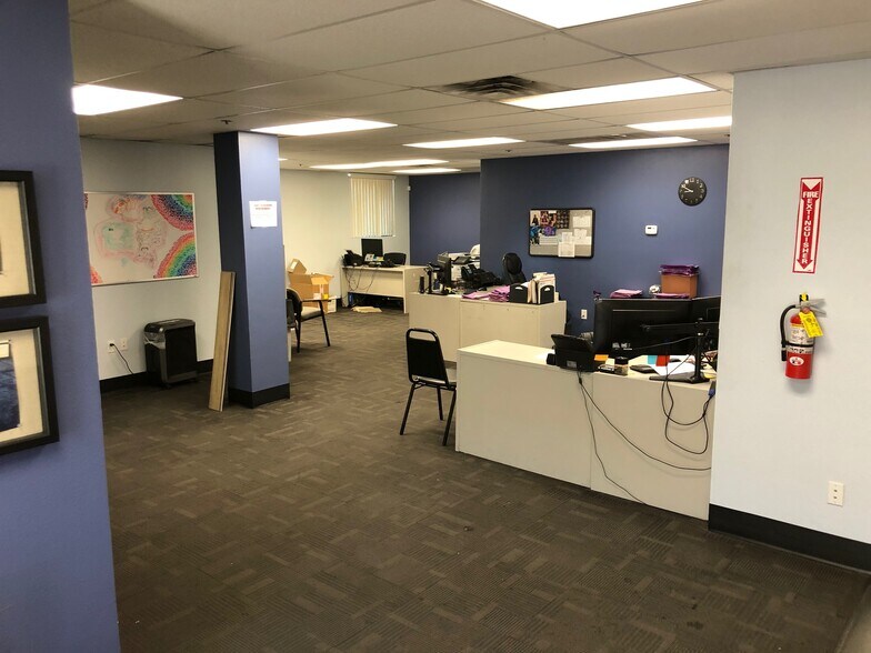 More Photos Of 5375 Procyon St, Las Vegas Warehouse For Lease