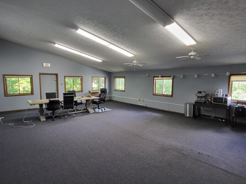 More Photos Of 97 Hanna Pky, Coventry Township Industrial For Sale