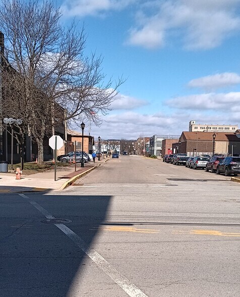 More Photos Of 701 Fourth Ave, New Kensington Medical For Sale