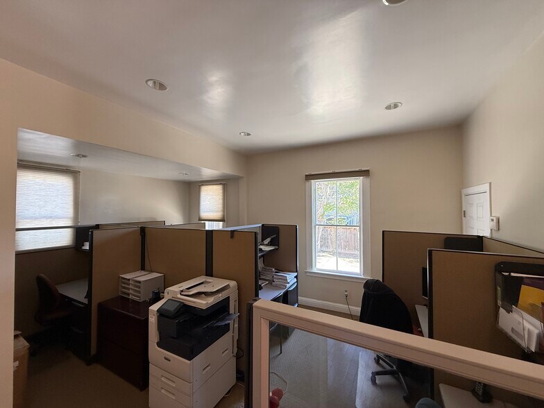More Photos Of 2426 2nd St, Livermore Coworking Space