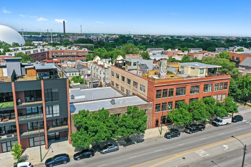 More Photos Of 526 N Western Ave, Chicago Manufacturing For Sale
