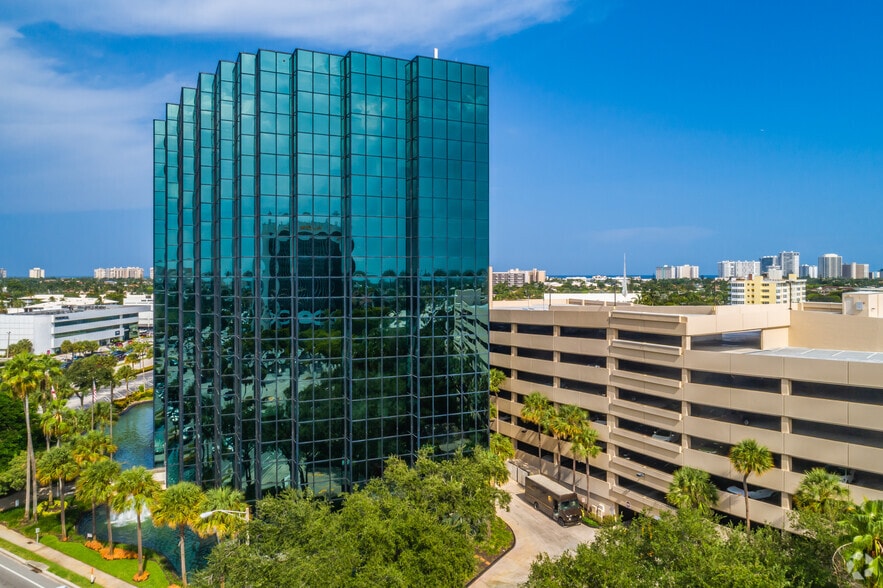 More Photos Of 2400 E Commercial Blvd, Fort Lauderdale Office For Lease
