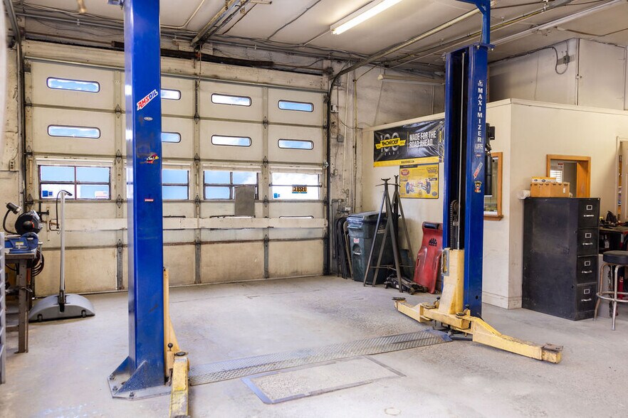 More Photos Of 8257 Frankford Ave, Philadelphia Auto Repair For Sale