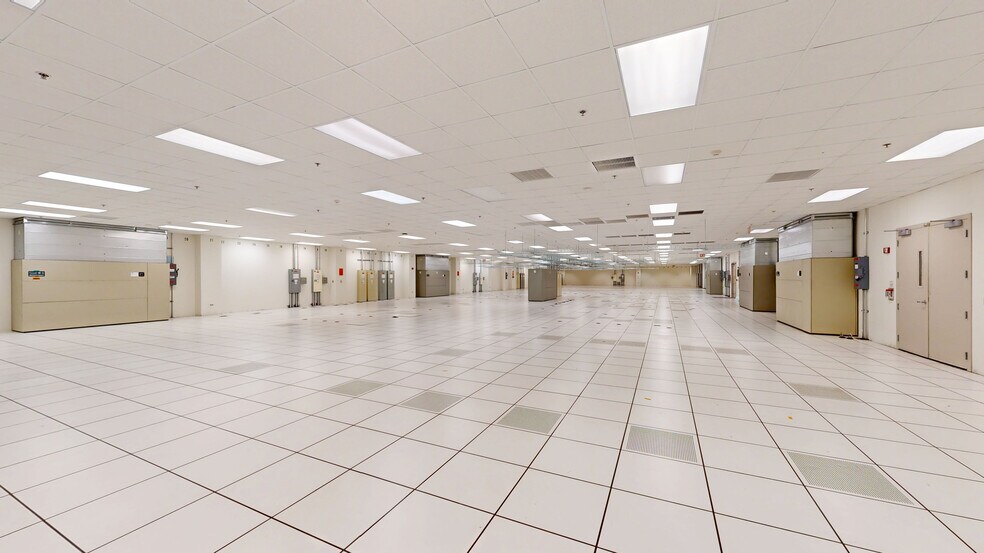 Photo of 1st Floor Ste Data Center