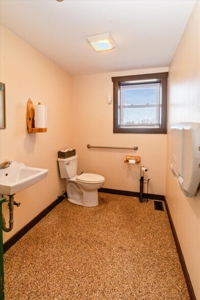 More Photos Of 93 Main St, Dresden Restaurant For Sale