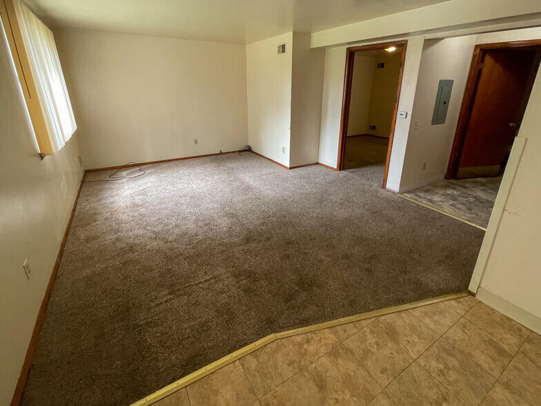 More Photos Of 6801 McKinley Ct, Clairton Apartments For Sale