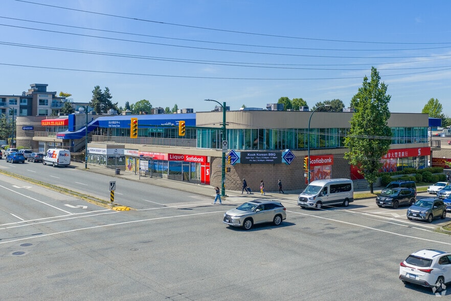 More Photos Of 2800 E 1st Ave, Vancouver General Retail For Sale