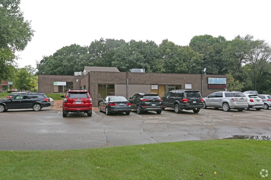 More Photos Of 15870 Franklin Trl SE, Prior Lake Medical For Sale