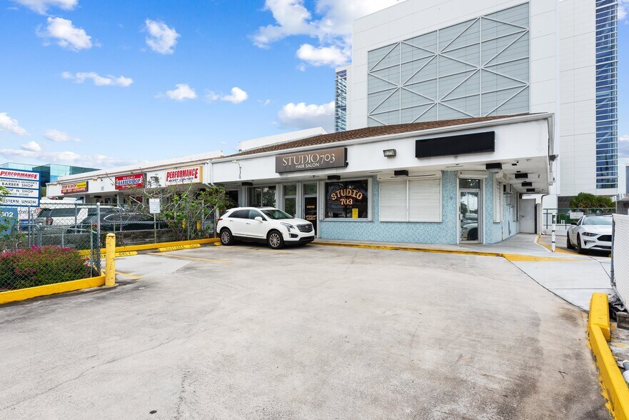 More Photos Of 1602 Cordova Rd, Fort Lauderdale Storefront Retail Office For Lease