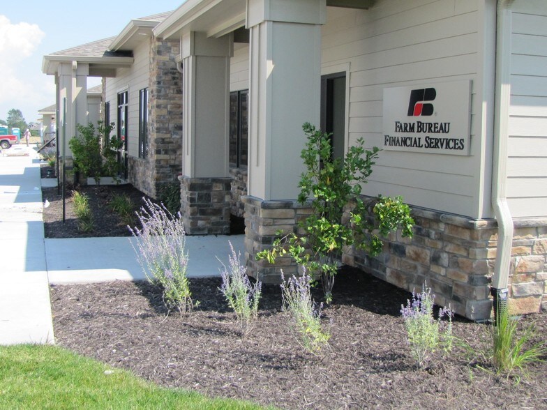 More Photos Of 9849 S 168th Ave, Omaha Office For Sale