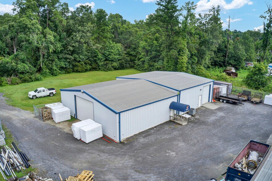 More Photos Of 3806-3816 Ladson Rd, Ladson Flex For Lease
