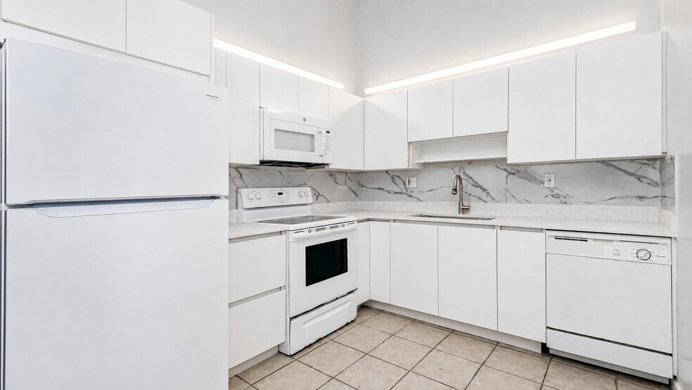 More Photos Of 11281 NW 39th St, Coral Springs Multifamily For Sale