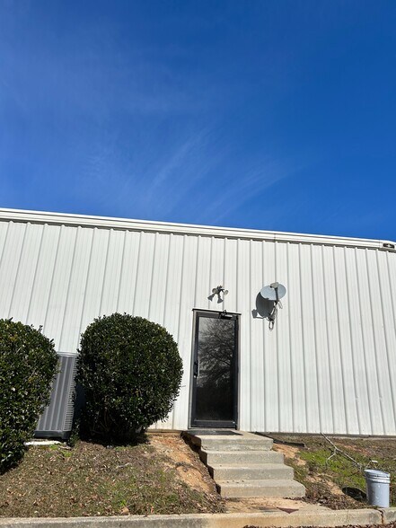 More Photos Of 6752 U S Highway 98, Hattiesburg Freestanding For Lease