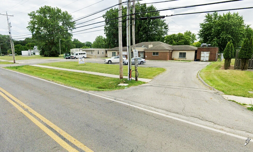 More Photos Of 2511 Mock Rd, Columbus Freestanding For Sale