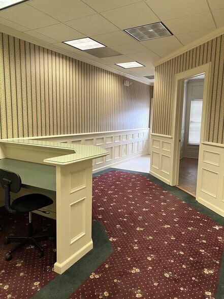 More Photos Of 102 Wolcott Rd, Wolcott Office For Lease