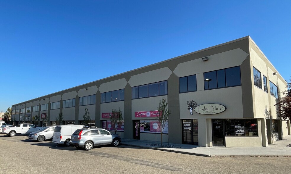 More Photos Of 41 Broadway Blvd, Sherwood Park Storefront For Lease
