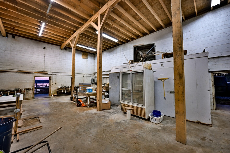 More Photos Of 49767 Freemans Rd, Dameron Specialty For Sale