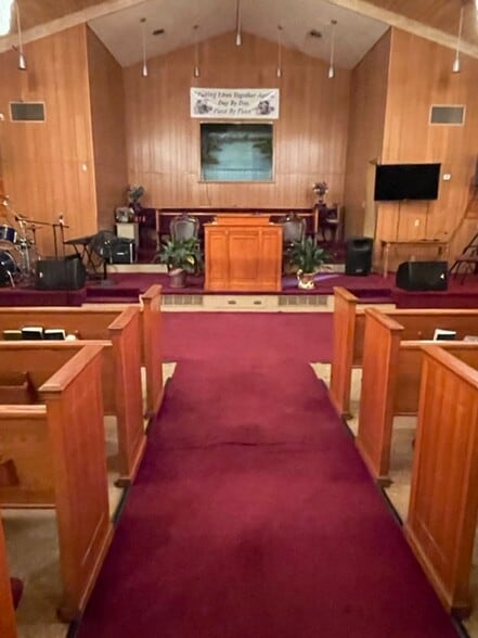 More Photos Of 3740 Habersham St, Brunswick Religious Facility For Sale