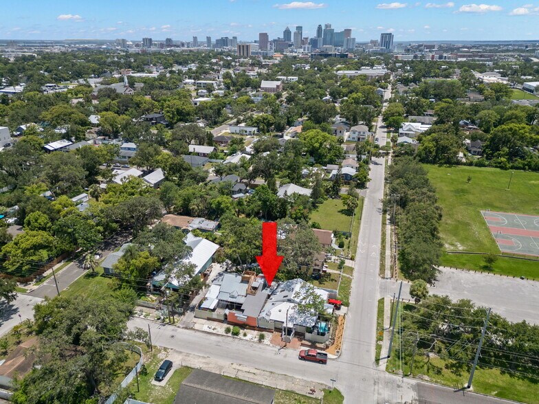 More Photos Of 3109 N Ola Ave, Tampa Hospitality For Sale