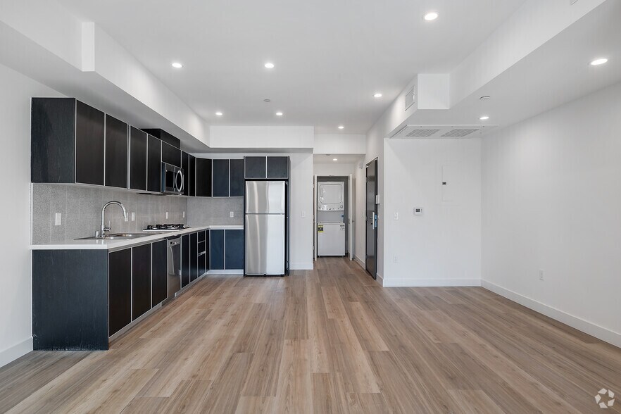 More Photos Of 951 Ogden Ave, Los Angeles Apartments For Lease