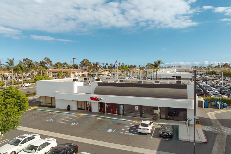 More Photos Of 18581-18631 Beach Blvd, Huntington Beach Unknown For Lease