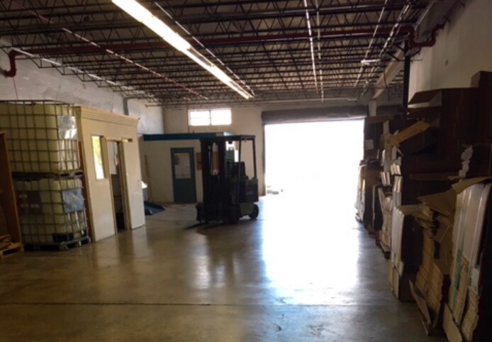 More Photos Of 700 NW 57th Ct, Fort Lauderdale Warehouse For Sale