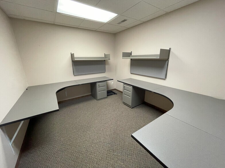 More Photos Of 330 Knollwood Dr, Rapid City Office For Sale