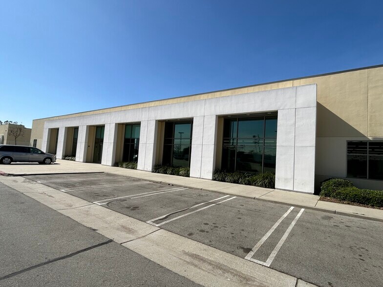 Primary Photo Of 1411 N Grand Ave, Covina Research And Development For Lease