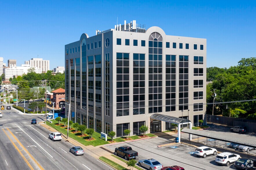 More Photos Of 2021 S Lewis Ave, Tulsa Office For Lease