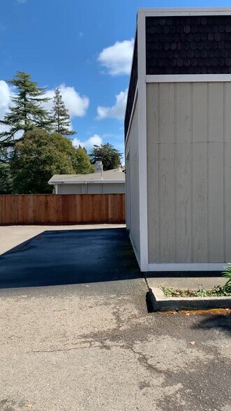 Primary Photo Of 1030 Railroad Ave, Novato Flex For Lease