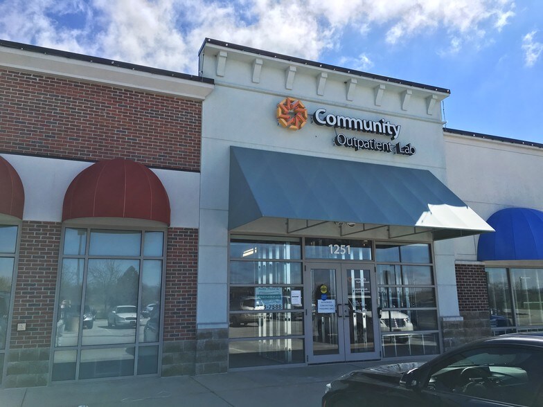 More Photos Of 1251 S Huntzinger Blvd, Pendleton Storefront For Lease