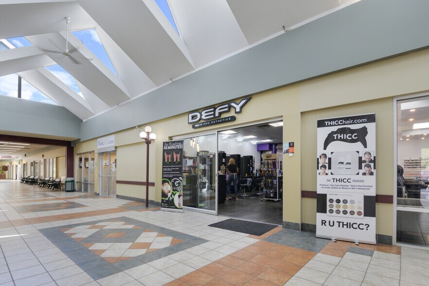 More Photos Of 195 Highway 33 W, Kelowna General Retail For Sale