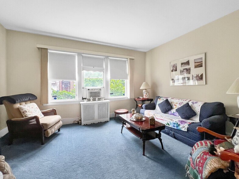 More Photos Of 700-702 N 7th St, Newark Apartments For Sale