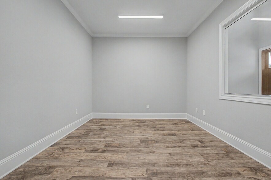 More Photos Of 31368 Nichols Sawmill Rd, Magnolia Unknown For Lease