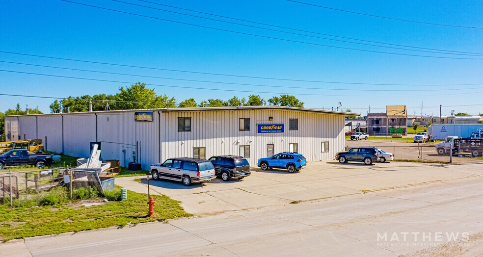 Primary Photo Of 2727 N 1st Ave, Fargo Warehouse For Sale