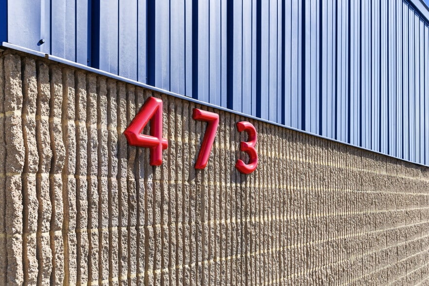 More Photos Of 473 Roberts Ave, Louisville Warehouse For Sale