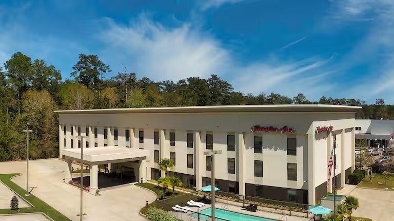 More Photos Of 68700 Highway 190 Service Rd, Covington Hotel For Sale