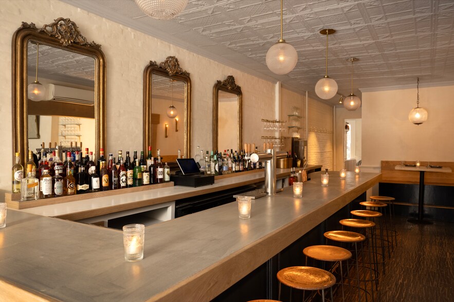 Primary Photo Of 5 Front St, Brooklyn Apartments For Lease