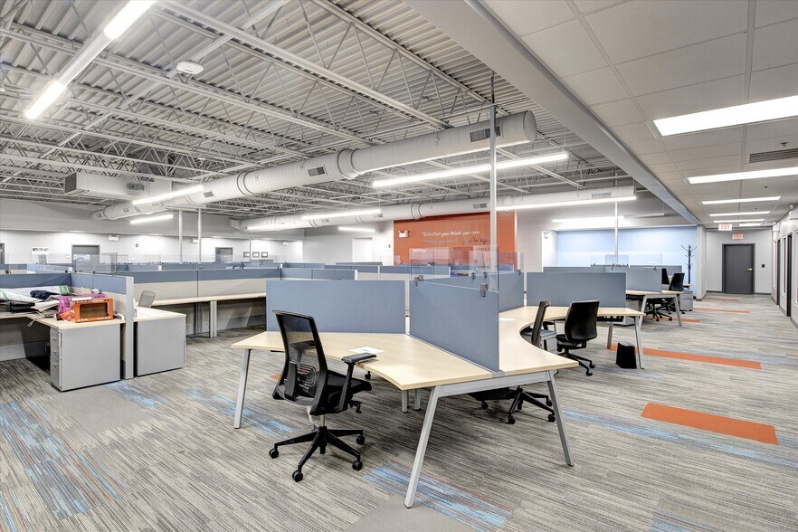 More Photos Of 115 Union Valley Rd, Oak Ridge Light Distribution For Lease