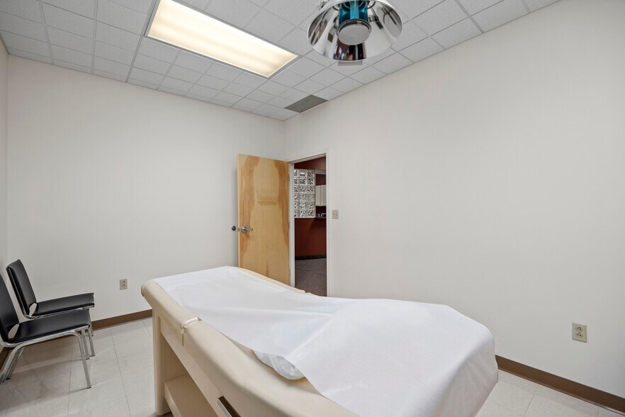 More Photos Of 36855 American Way, Avon Medical For Sale