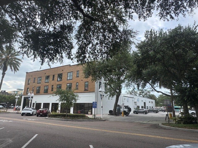 More Photos Of 900-912 Central Ave, Saint Petersburg Office For Lease