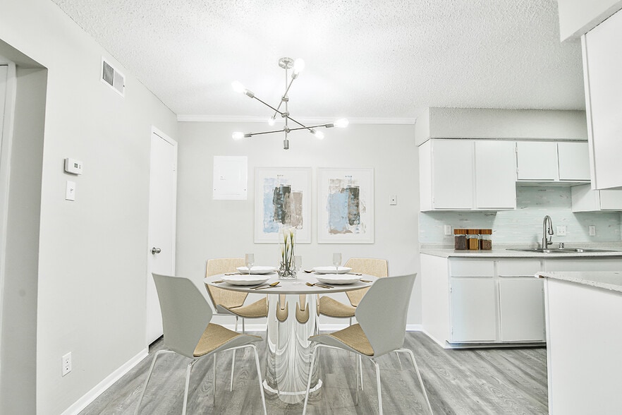 More Photos Of 5202 Bangor Ave, Lubbock Apartments For Sale