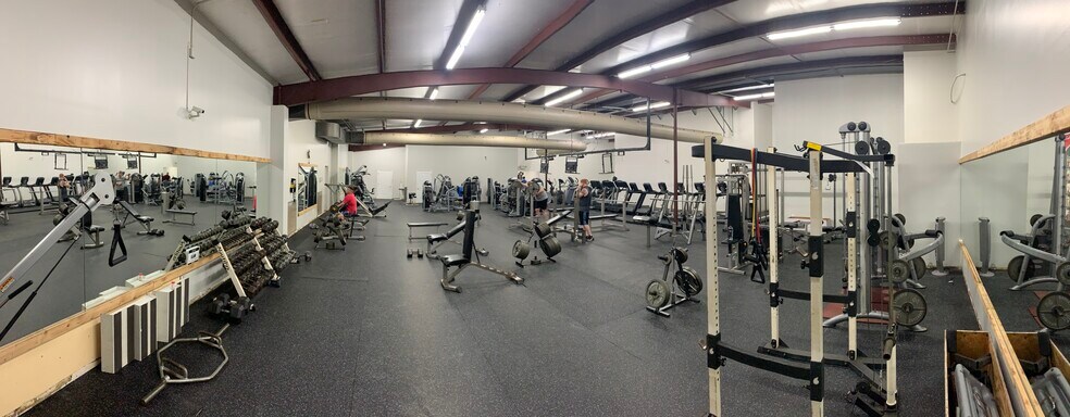 More Photos Of 118 Hollis Crump Dr., Jasper Health Club For Sale