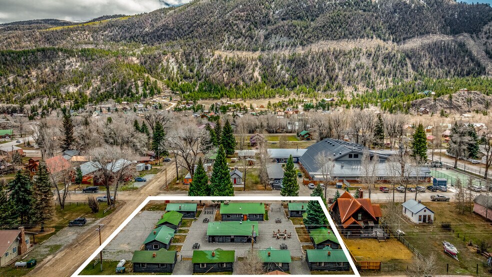 More Photos Of 631 N Silver St, Lake City Hotel For Sale