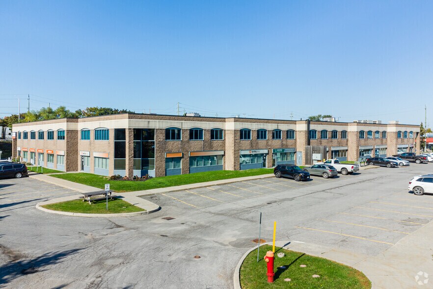 Primary Photo Of 5300 Canotek Rd, Ottawa Unknown For Lease