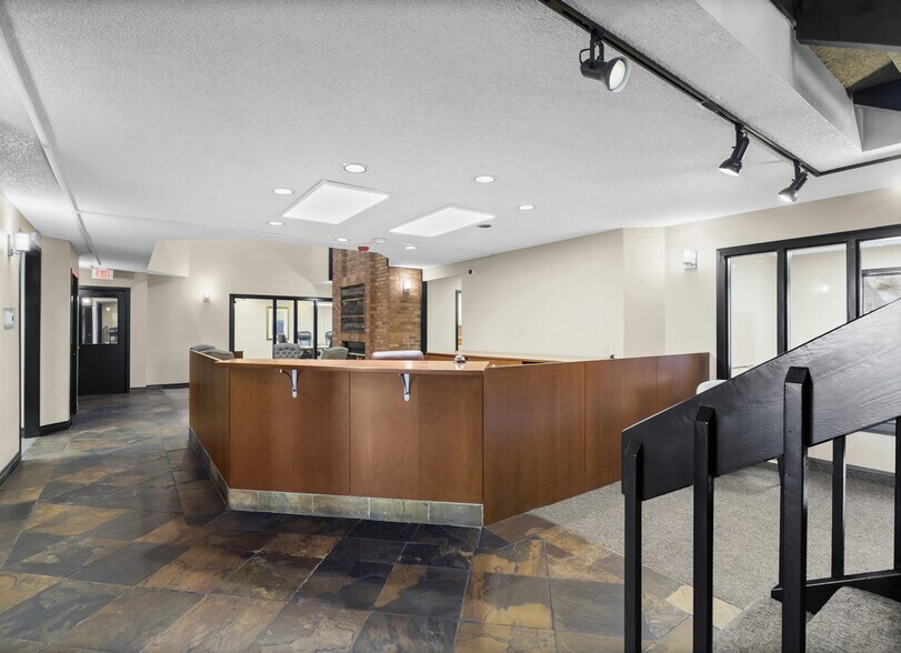 More Photos Of 1401-1405 W 29th St, Loveland Office For Sale