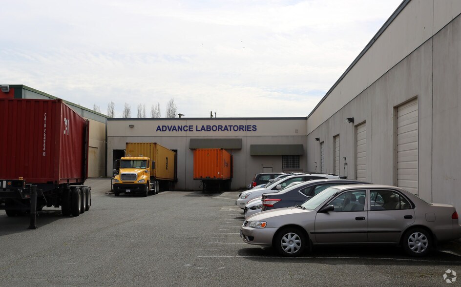 More Photos Of 13800 Viking Way, Richmond Warehouse For Sale