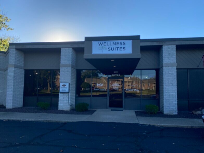 More Photos Of 4311 Old Indiana 261, Newburgh Medical For Sale