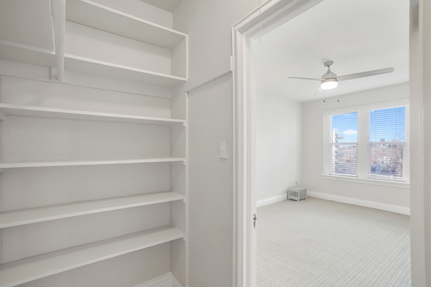 More Photos Of 960 Grant St, Denver Apartments For Sale