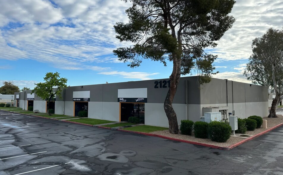 More Photos Of 1302 W 23rd St, Tempe Warehouse For Lease